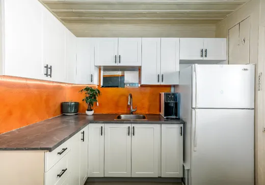 Triplex for Sale - 8091-8095 Av. Royale, Château-Richer, G0A 1N0