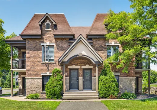 4-Plex à vendre - 495-501 Cours du Chevreuil, Drummondville, J2C0L5