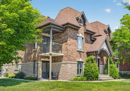 4-Plex à vendre - 495-501 Cours du Chevreuil, Drummondville, J2C 0L5