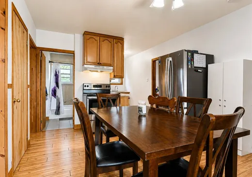 Duplex à vendre - 211-213 Rue Principale N., Windsor, J1S 2E4