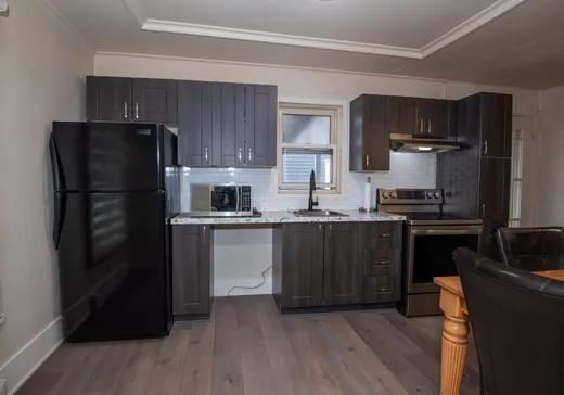 Triplex for Sale - 61-65 Boul. des Bois-Francs N., Victoriaville, G6P 1E4