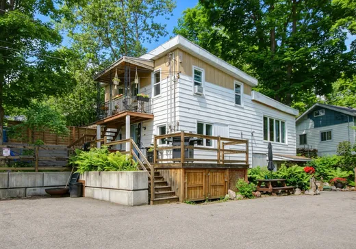 Triplex for Sale - 65-69 Rue Morin, Sainte-Adèle, J8B 2P6