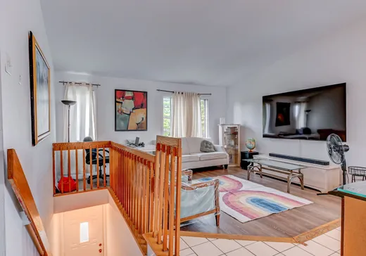 Triplex for Sale - 142-146 Rue St-Pierre, Sainte-Thérèse, J7E 2S4