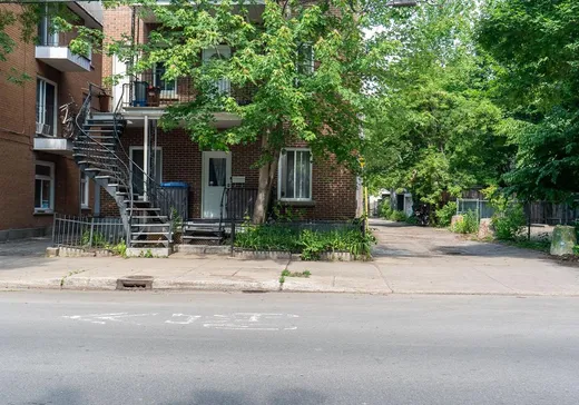 Triplex à vendre - 4215-4219 Rue La Fontaine, Montréal (Centreville), H1V 1N3