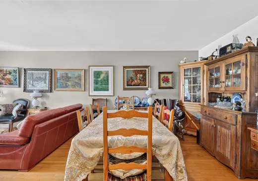 Duplex à vendre - 6315-6317 Av. Aumont, Brossard, J4Z 1E9