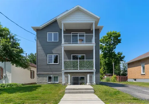 Triplex for Sale - 217-221 Rue Olivier, Victoriaville, G6P 5H2
