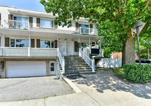 4-Plex à vendre - 6881-6885 Rue St-Zotique E., Montréal (Centreville), H1M 2Z9
