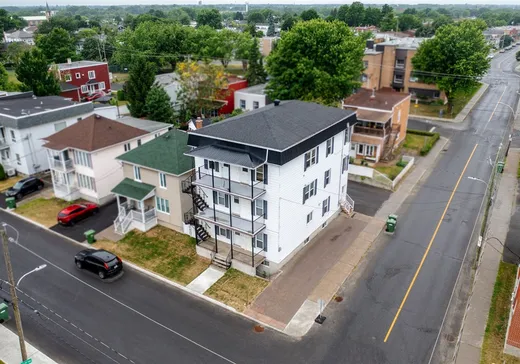 4-Plex for Sale - 185-191 Rue St-Louis, Drummondville, J2B 5W7