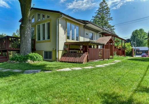 Triplex à vendre - 7820-7822 Boul. Arthur-Sauvé, Laval (Laval-Ouest), H7R 3X9