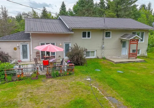 Triplex à vendre - 341 3e Rang E., Victoriaville, G0Z1G0