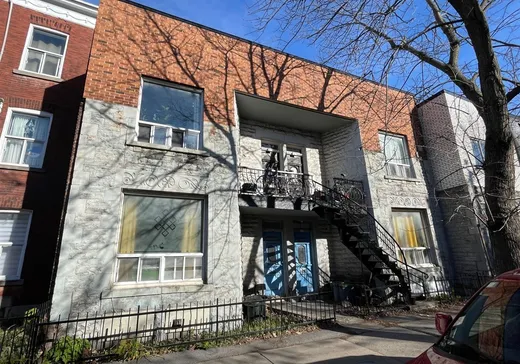4-Plex à vendre - 0815-0821 Rue Charlevoix, Pointe-St-Charles (Île de Montréal), H3K2Y5