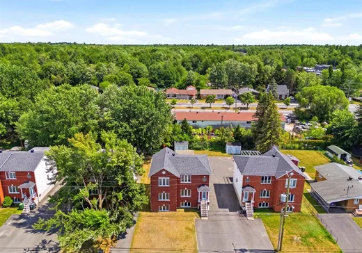 Triplex à vendre - 1735-1739 Rue Jean-De Lalande, Drummondville, J2B 4X3