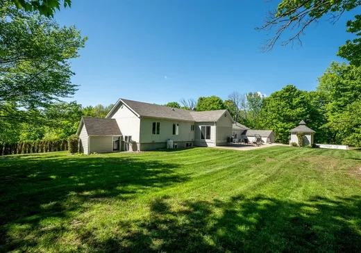 Duplex à vendre - 41Z Rue Richer, St-Hippolyte, J8A 1A2