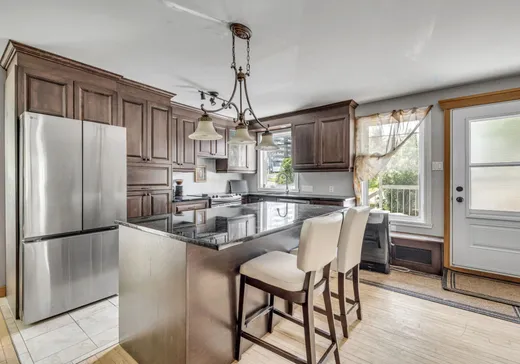 4-Plex à vendre - 247-253 Rue Cayer, Lévis, G7A 2T9