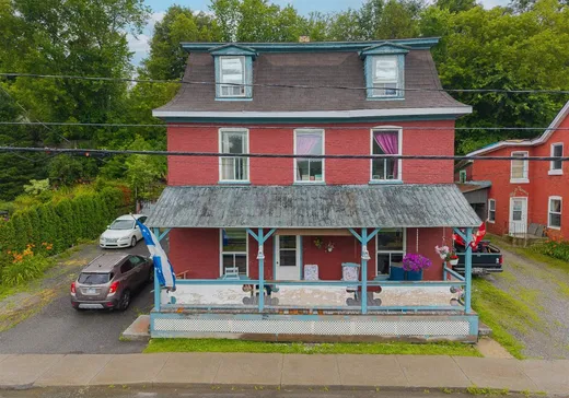 Duplex à vendre - 417-421 Rue Principale S., Pointe-Claire (Île de Montréal), J0B 2H0