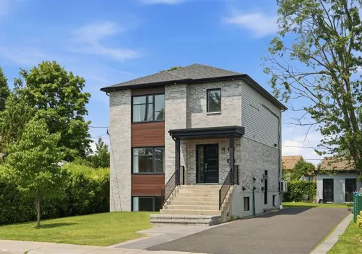 Duplex for sale - 3790-3792 Rue Prince-Charles, St-Hubert, J3Y4X9