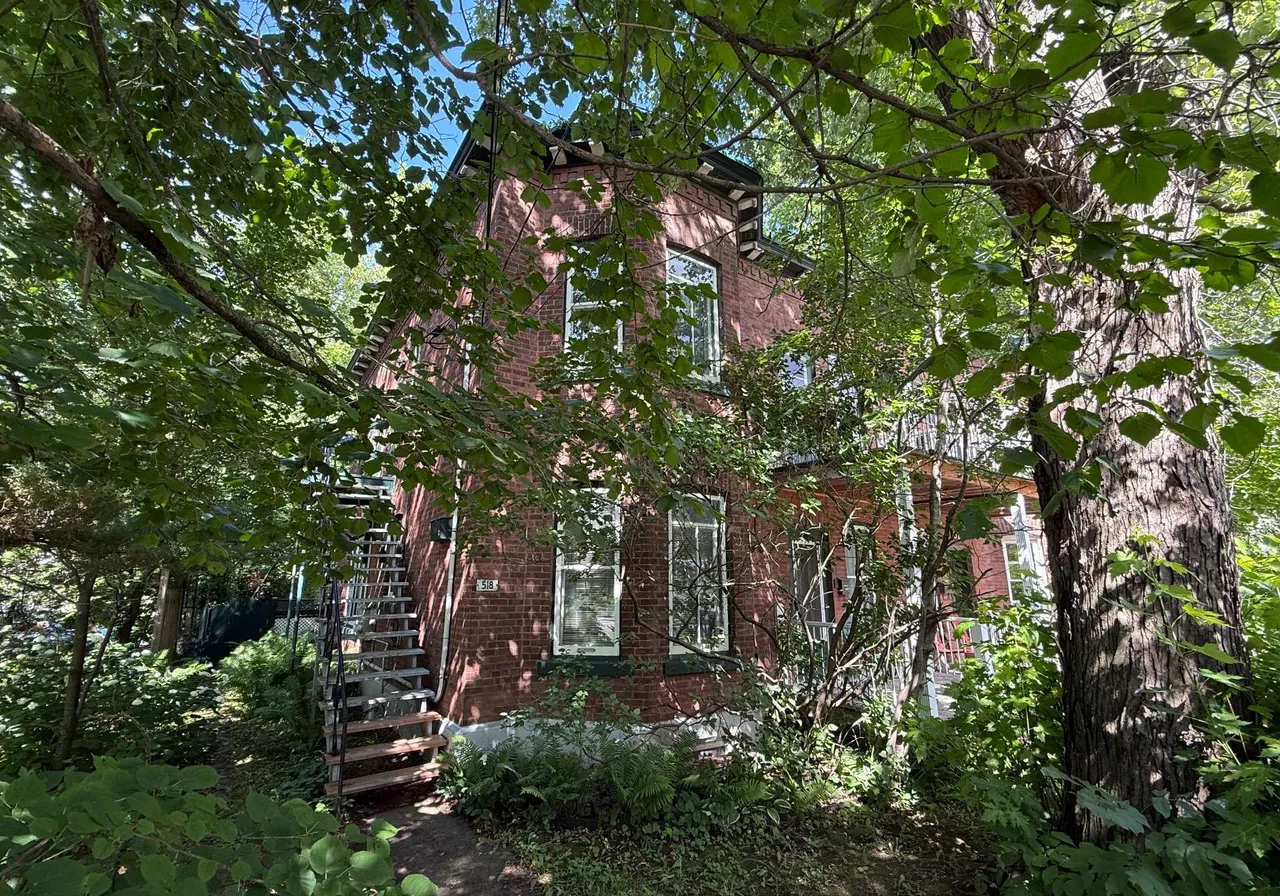 516-518 Rue St-François N. — photo 2