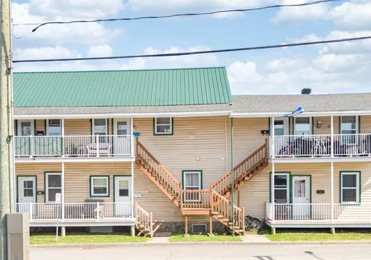 5-Plex à vendre - 1772-1786 Rue Lafond, Plessisville, G6L1V4
