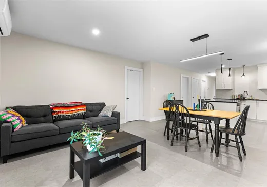 4-Plex à vendre - 711-717 Rue de la Bruère, Sherbrooke, J1E 1K7