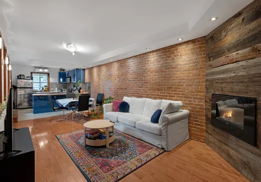 Triplex à vendre - 3692-3696 Rue Drolet, Montréal (Plateau-Mont-Royal), H2X 3H6
