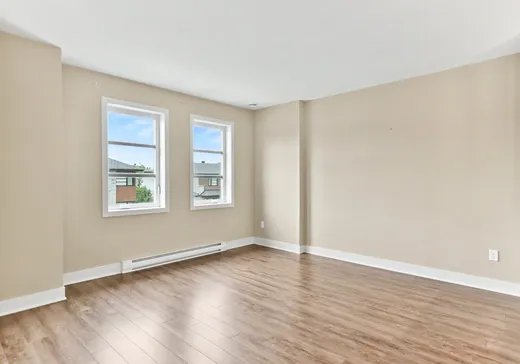 Triplex for Sale - 13695 Rue du Médoc (13695-13699), Mirabel, J7N 0W3
