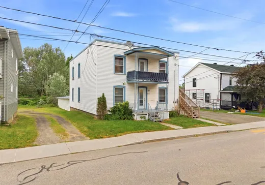 Duplex à vendre - 293-295 Rue Brassard, Magog, J1X 1R2