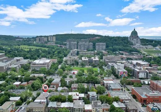 Triplex for Sale - 5350-5352 Av. Decelles, Montreal (Côte-des-Neiges), H3T 1V9