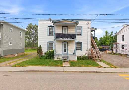 Duplex for sale - 293 Rue Brassard (293-295), Magog, J1X1R2