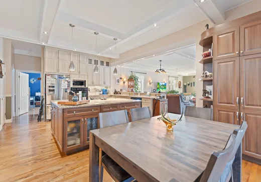 Triplex for Sale - 22 Rue Maple, Godmanchester, J0S 1H0