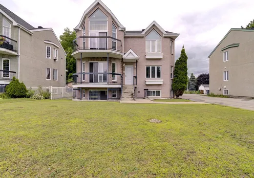 Triplex for sale - 1125-1129 Av. de Péribonka, Boisbriand, J7G2C3