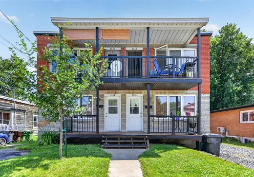 4-Plex à vendre - 1334-1340 Rue St-Louis, Sherbrooke, J1H4P4