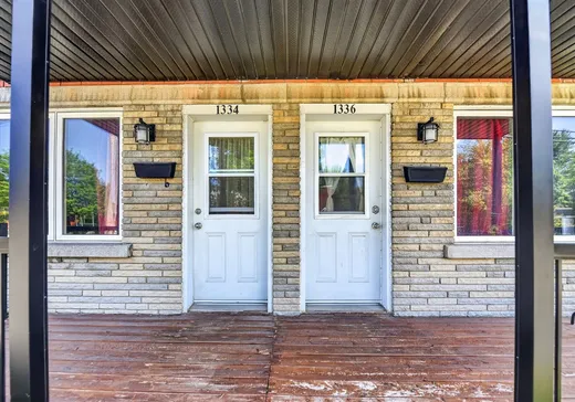 4-Plex à vendre - 1334-1340 Rue St-Louis, Sherbrooke, J1H 4P4