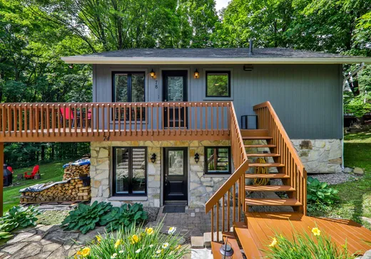 Duplex à vendre - 74-78 1re rue du Mont-Suisse, Saint-Sauveur, J0R 1R2