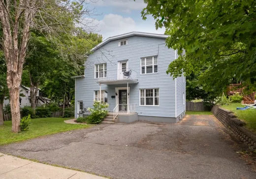 Duplex à vendre - 5-5A Rue Cauchy, Lévis, G6V5C8