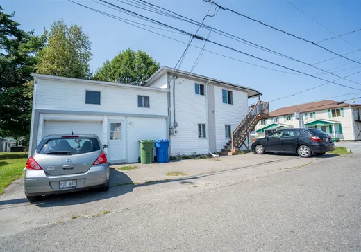 Duplex for sale - 167-169 Av. Champlain, Thetford-Mines, G0N1E0
