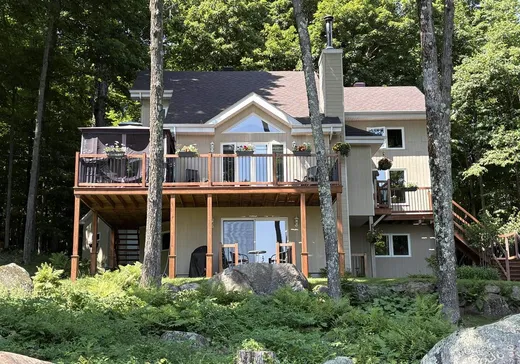 Duplex à vendre - 100Z-102Z Ch. des Cimes, Saint-Sauveur, J0R 1R3
