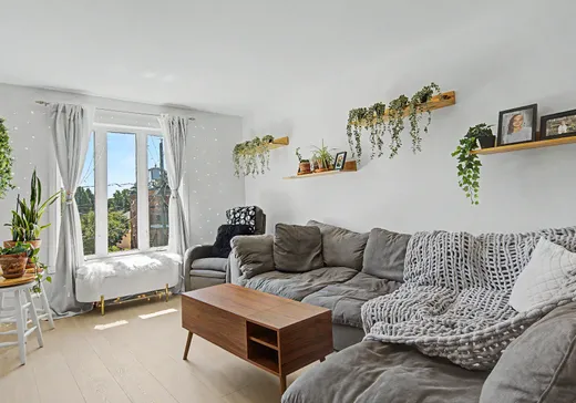 Triplex for Sale - 183-187 Rue Michel-Messier, Varennes, J3X 1A5