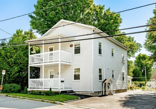 Duplex for sale - 184-186 Rue Victoria, Magog, J1X2J8