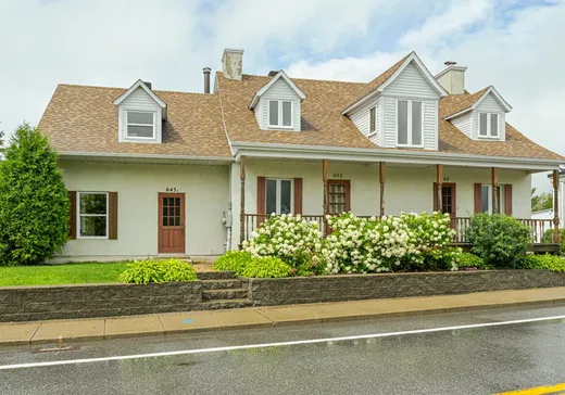 Triplex for sale - 643-645 Rue Richelieu, St-Marc-sur-Richelieu, J0L2E0