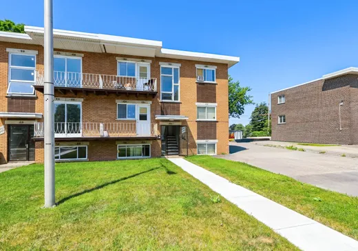 Triplex for Sale - 369-373 Rue de Ste-Marcelle, Saint-Jérôme, J7Y 2P5