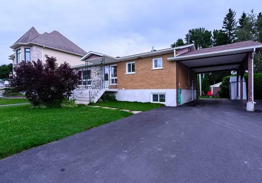 Duplex à vendre - 58-58A 105e Avenue, Saint-Jérôme, J7Y1H1