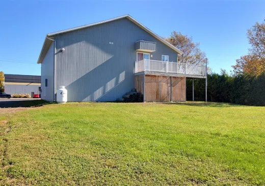 Duplex for Sale - 42Z Boul. Cartier, Rivière-du-Loup, G5R 5Z4