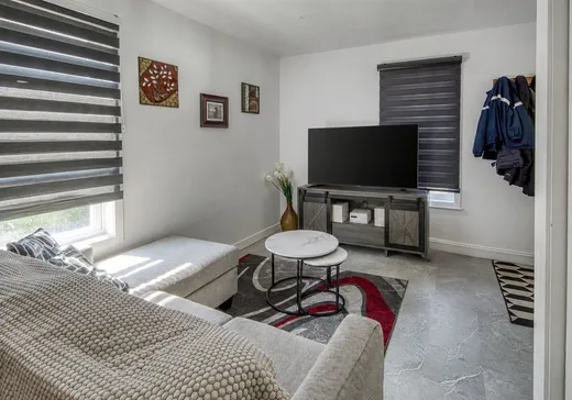 Triplex à vendre - 26-26B Rue Poitras, Victoriaville, G6P 3B8