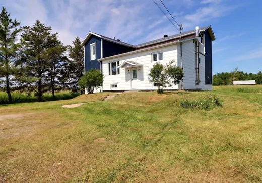 Duplex for Sale - 374Z Route 113 S., Senneterre, J0Y 2M0