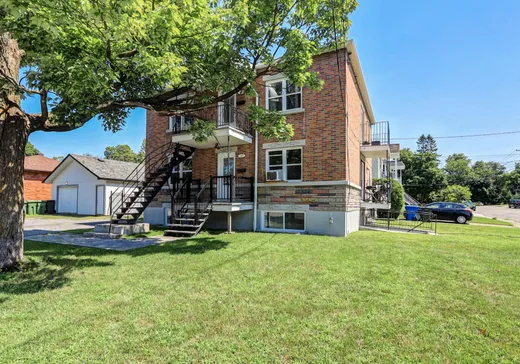 Triplex à vendre - 325-327 3e Boulevard, Saint-Jérôme, J7Z 3L6