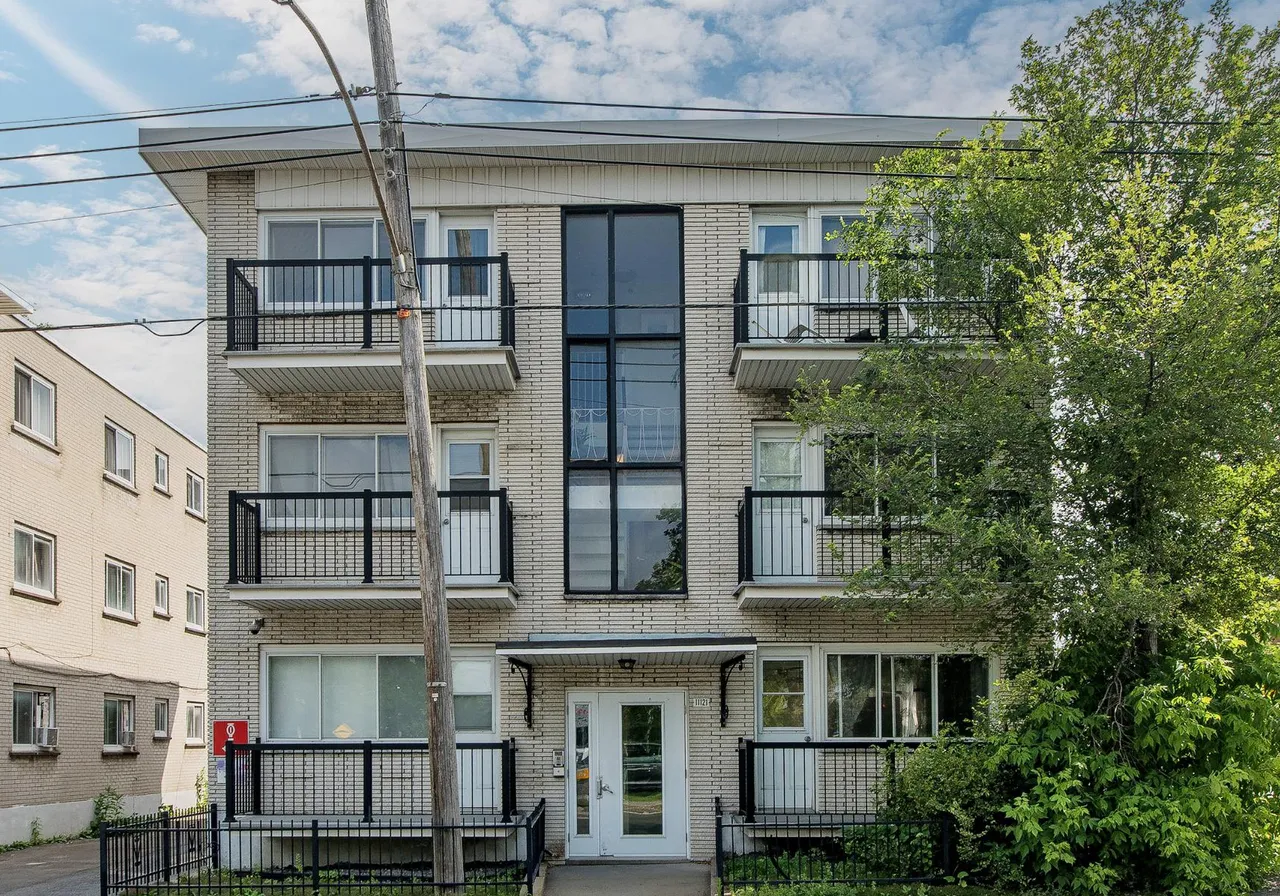 11121 Av. Garon — photo 1