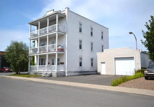 Triplex for sale - 163-165 Rue Girard, Drummondville, J2B6J7