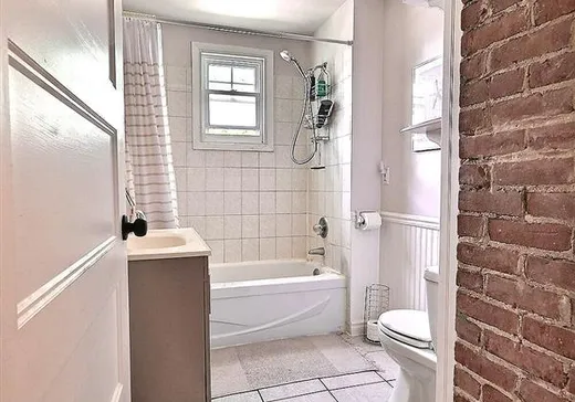 Triplex à vendre - 163-165 Rue Girard, Drummondville, J2B 6J7