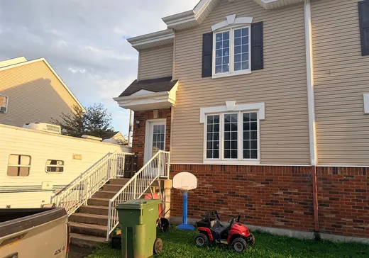 Duplex à vendre - 177-177A Rue du Grenoble, Lachute, J8H 0L3