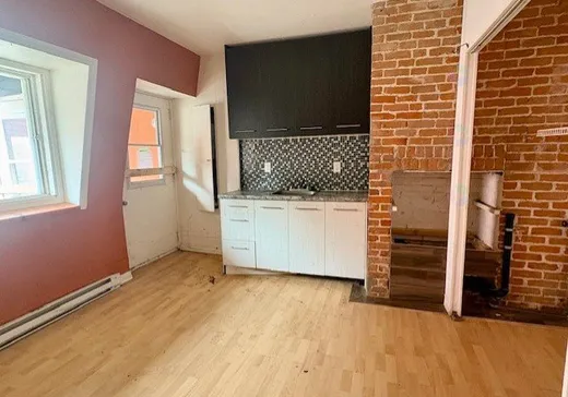 4-Plex à vendre - 452-456 Rue Signaï, La Cité-Limoilou, G1K 5L8